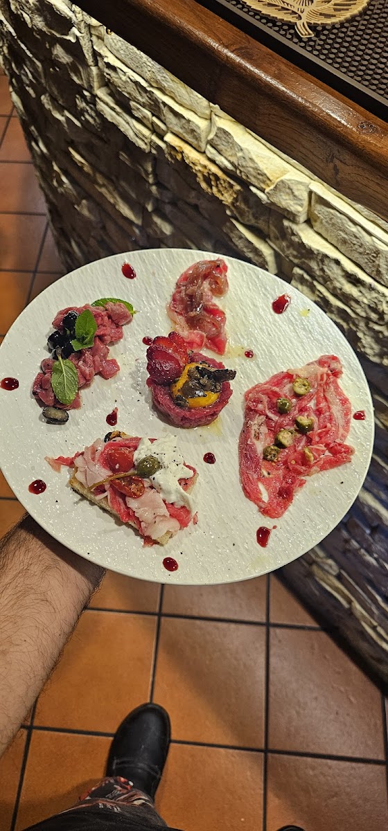 Pizzeria Casale That's Amore-3